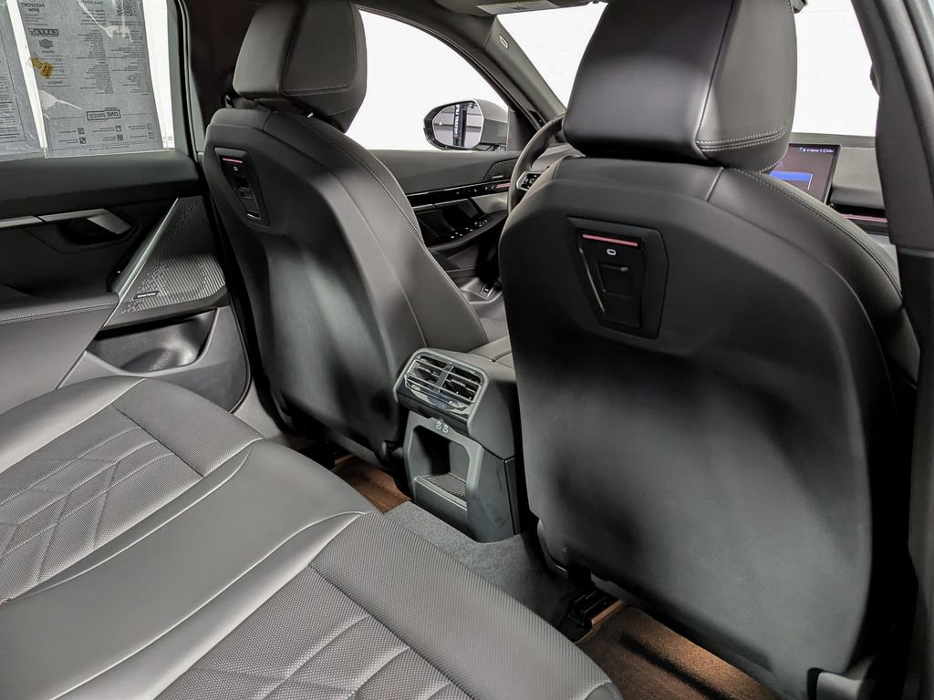 Certified 2024 BMW 530i w/ M Sport Package image 40