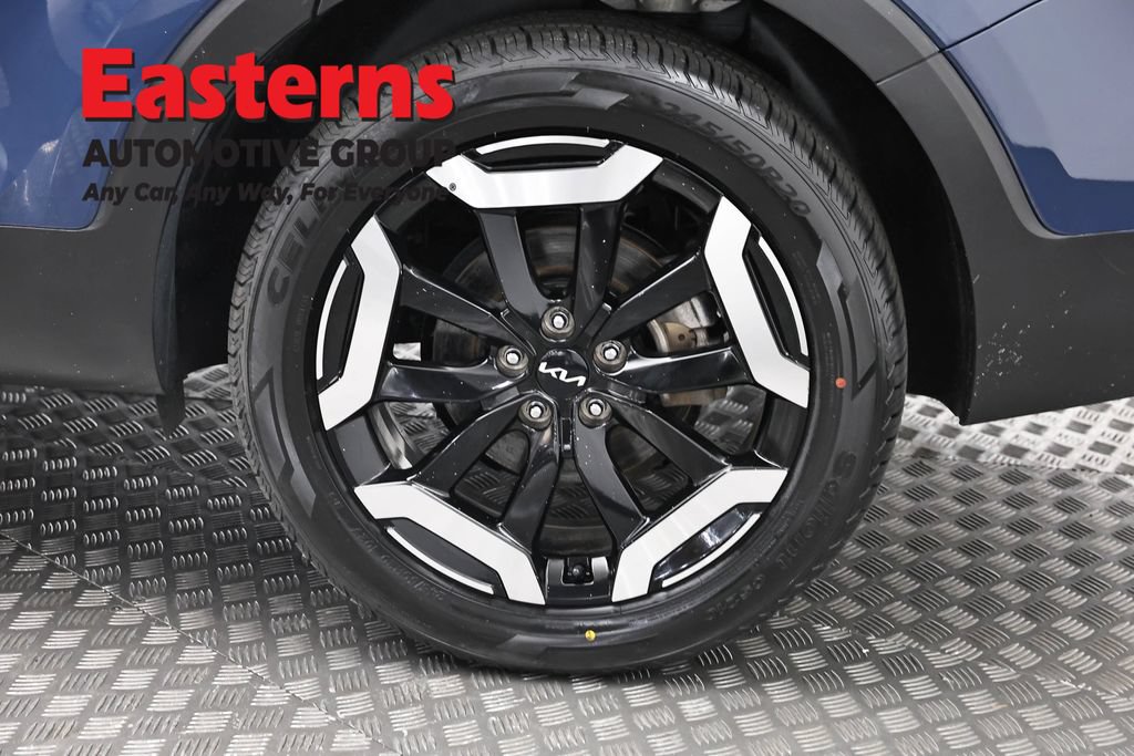 Used 2025 Kia Telluride S FWD image 34