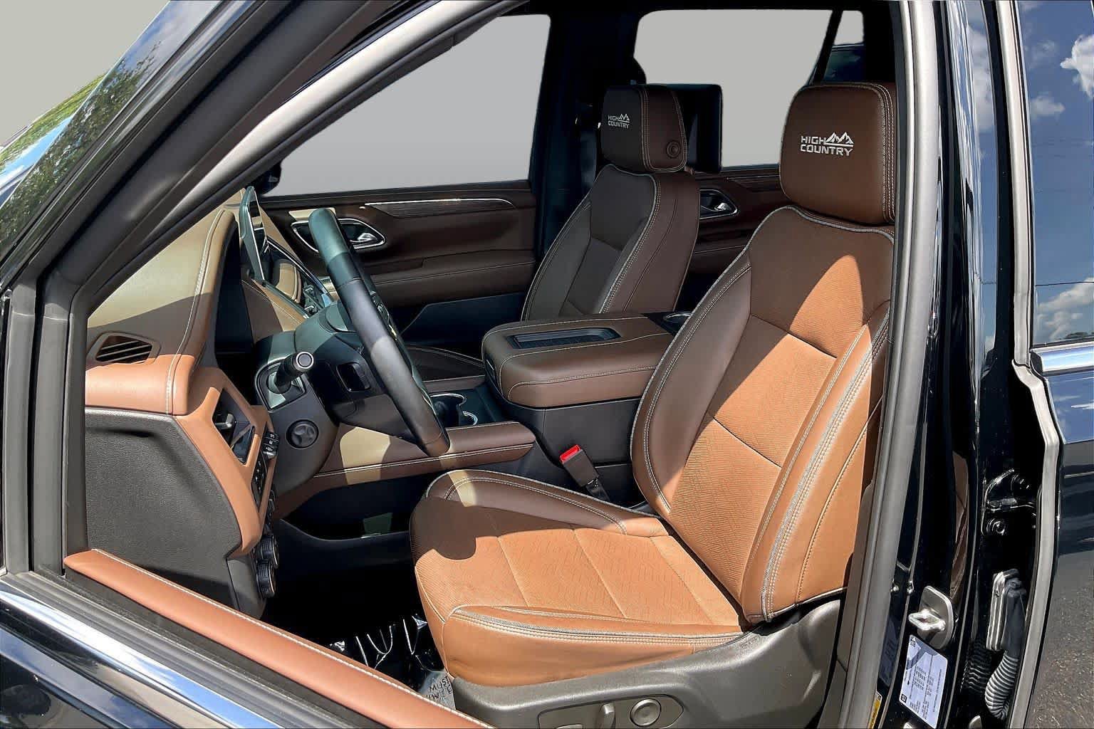 Used 2023 Chevrolet Tahoe High Country AWD/4WD image 24