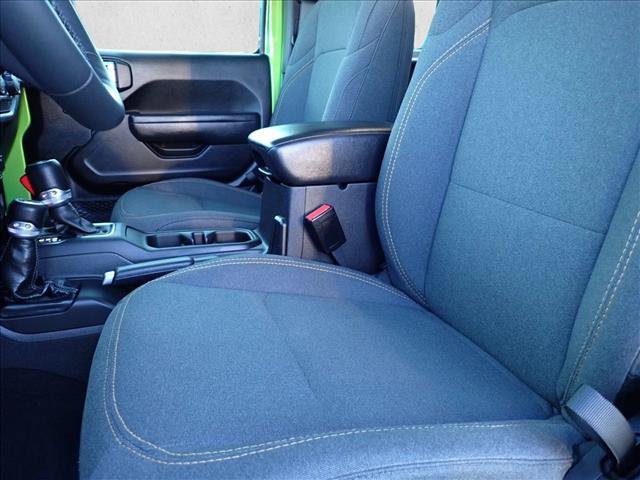 Used 2025 Jeep Wrangler Unlimited Sport AWD/4WD image 10