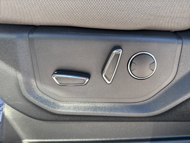 Used 2018 Ford F150 XLT w/ Equipment Group 302A Luxury image 16