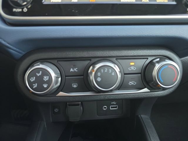 New 2025 Nissan Versa SV image 4