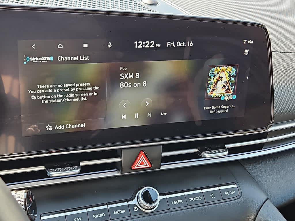 Used 2025 Hyundai Elantra SEL FWD image 17