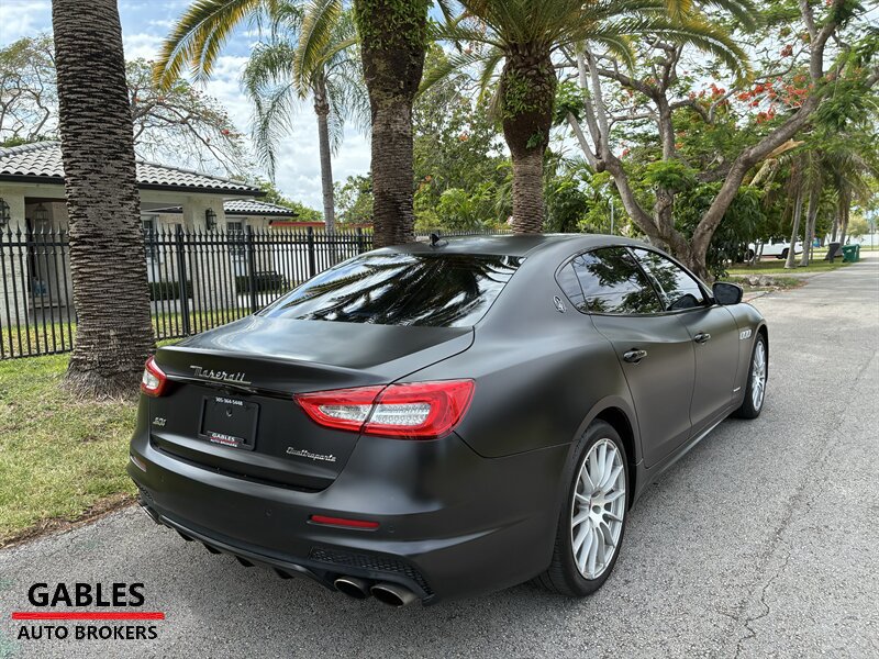 Used 2017 Maserati Quattroporte S GranSport Q4 AWD/4WD image 5