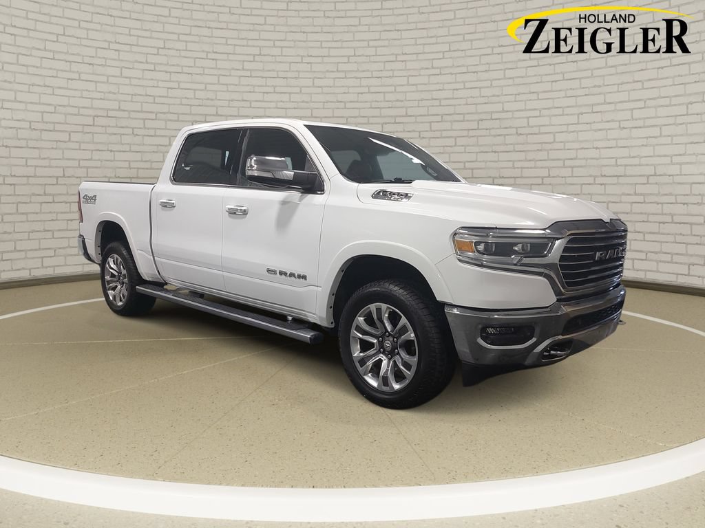 Used 2022 RAM 1500 Limited w/ Off-Road Group AWD/4WD image 3