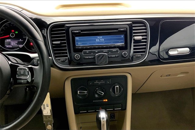 Used 2015 Volkswagen Beetle 1.8T image 6