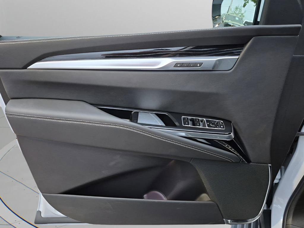 New 2026 Cadillac Escalade ESV Sport AWD/4WD image 31