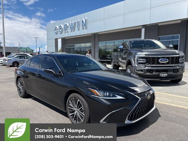Used 2023 Lexus ES 250 w/ Premium Package AWD/4WD image 6