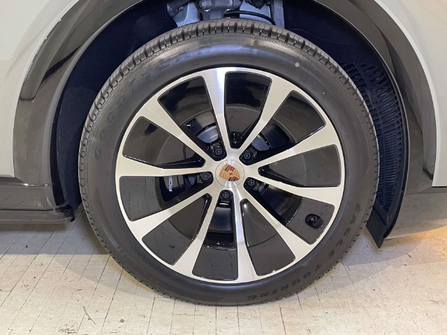 New 2026 Porsche Cayenne S AWD/4WD image 11
