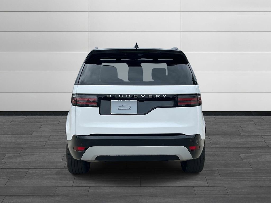 New 2026 Land Rover Discovery Limited Edition AWD/4WD image 4