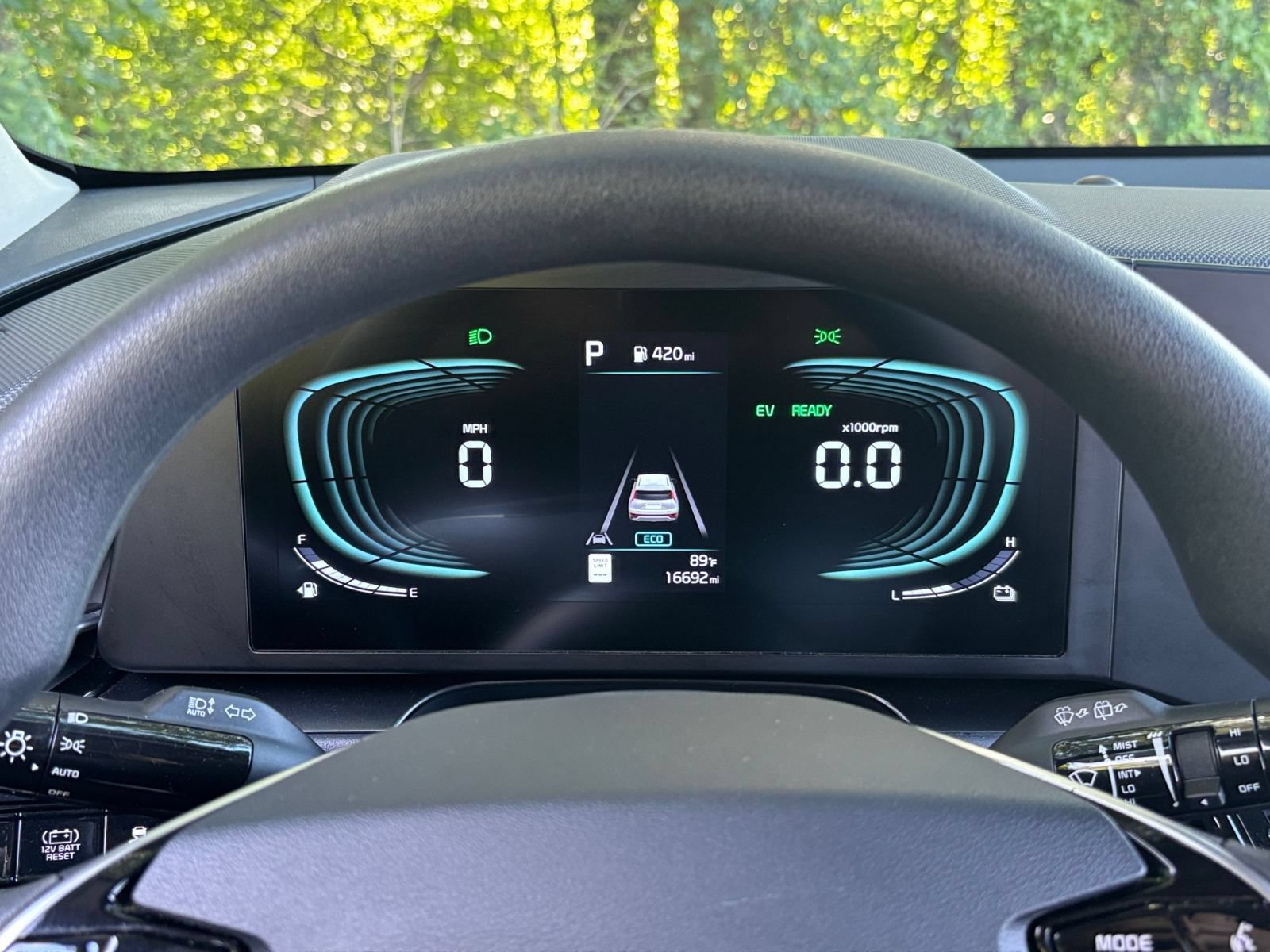 Used 2026 Kia Niro LX FWD image 38