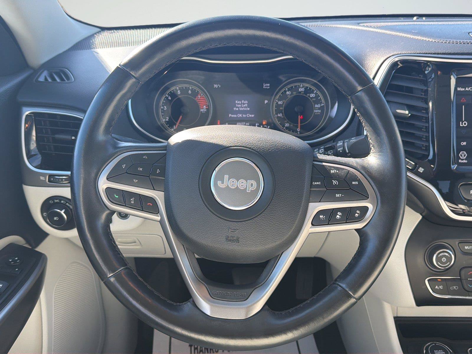 Used 2021 Jeep Cherokee Limited AWD/4WD image 10