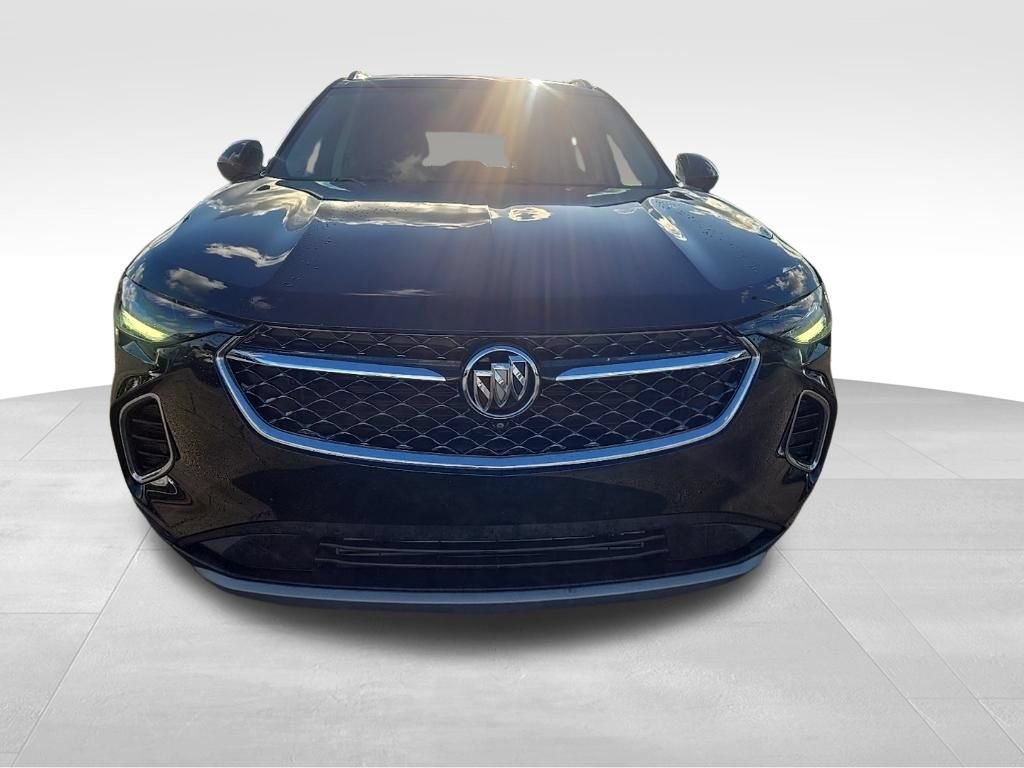 Certified 2021 Buick Envision Avenir w/ Technology Package II AWD/4WD image 8