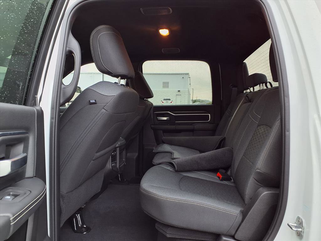 Used 2025 RAM 3500 Big Horn image 25
