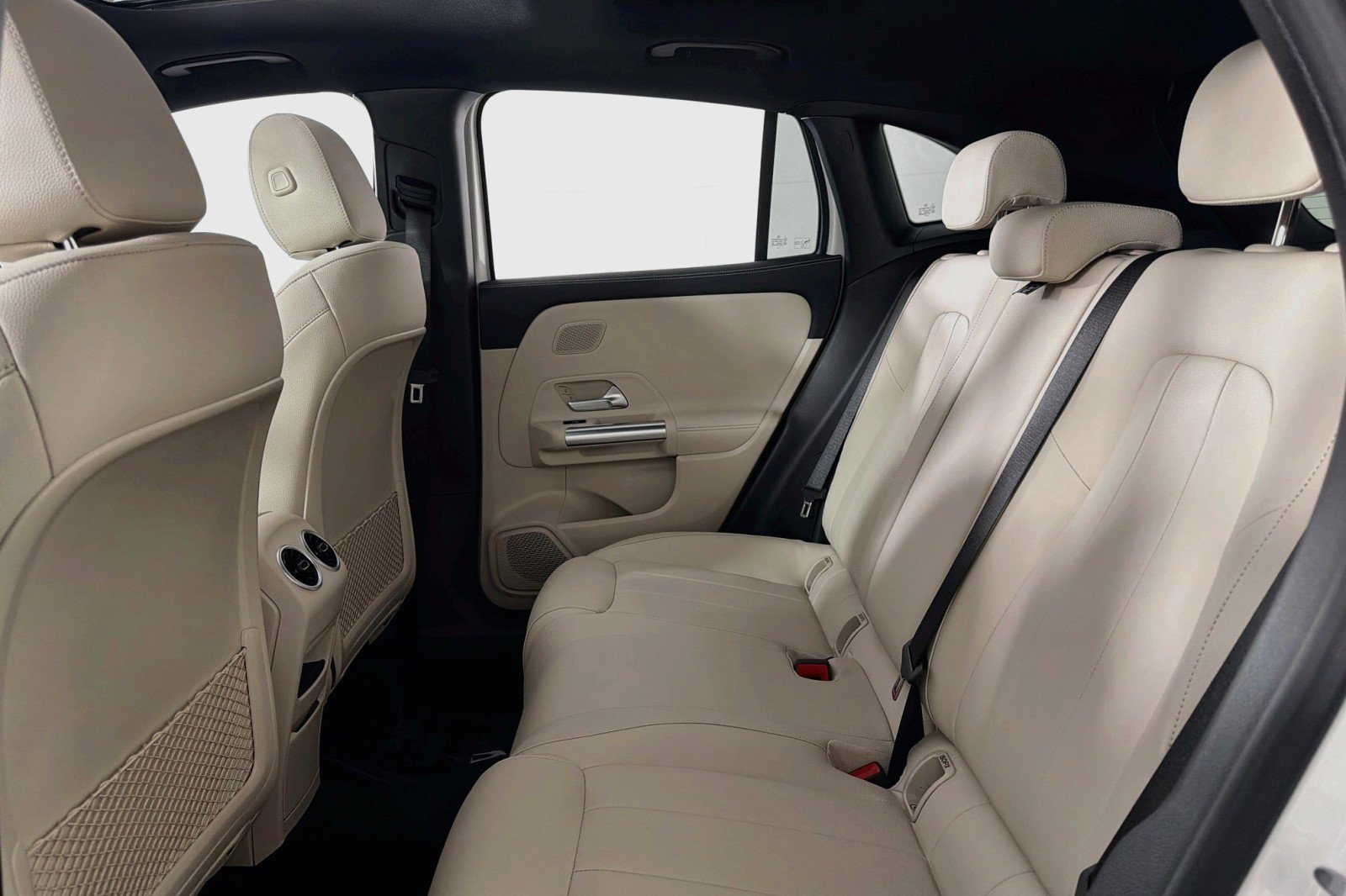 New 2026 Mercedes-Benz GLA 250 image 7