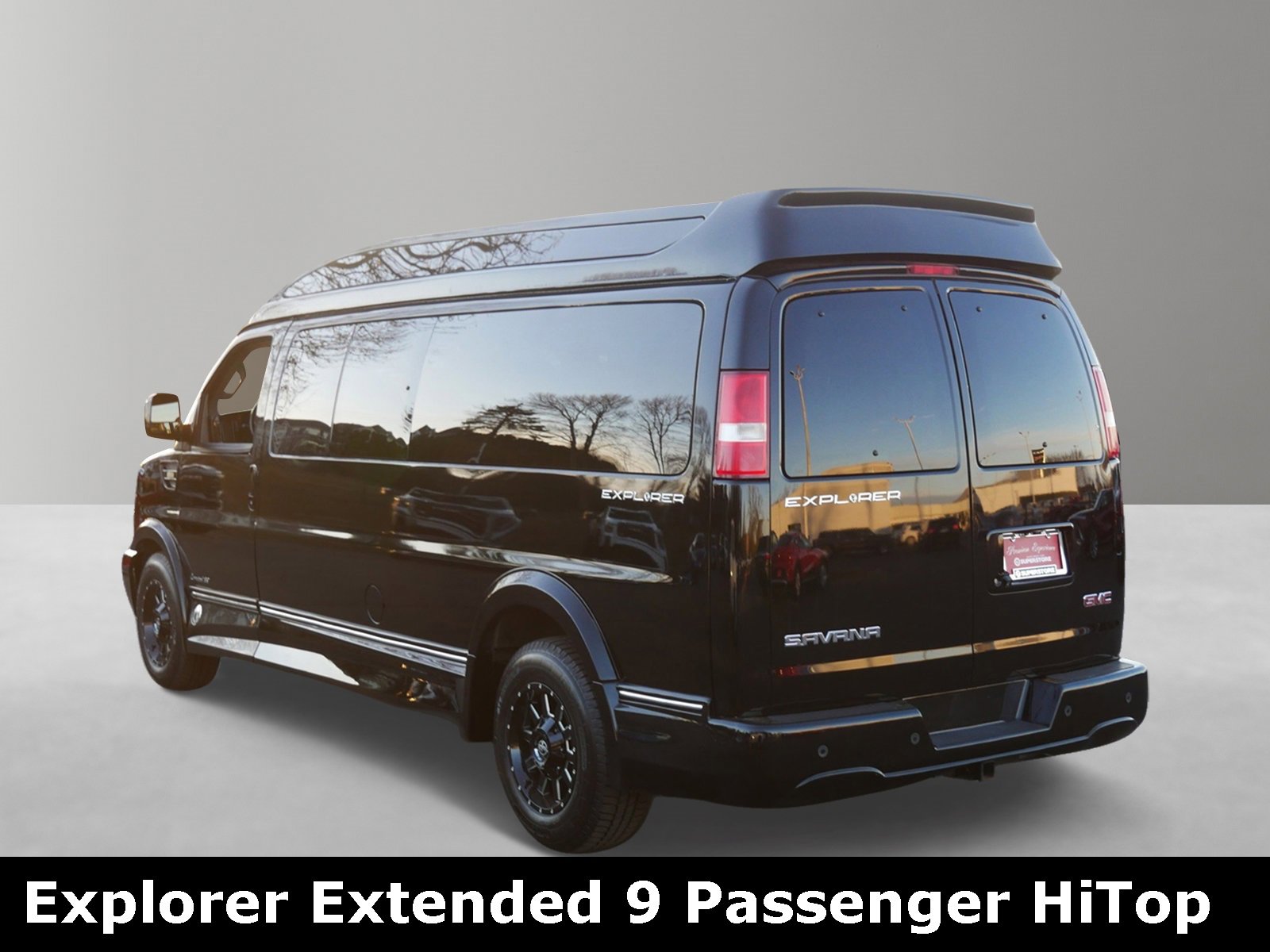 Used 2019 GMC Savana 2500 Work Van w/ Enhanced Convenience Package image 3