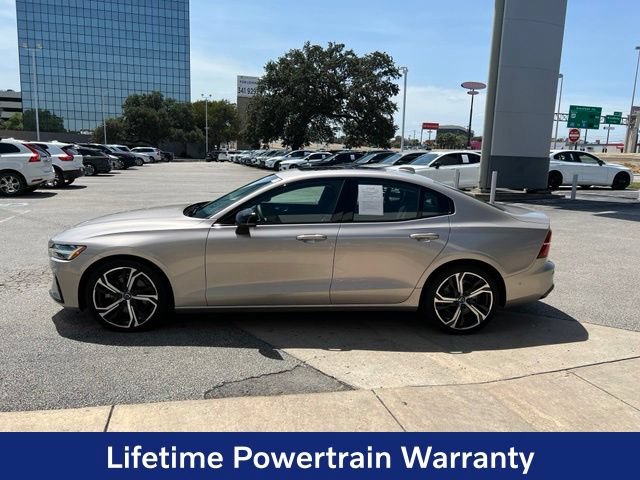 Certified 2024 Volvo S60 B5 Plus FWD image 4