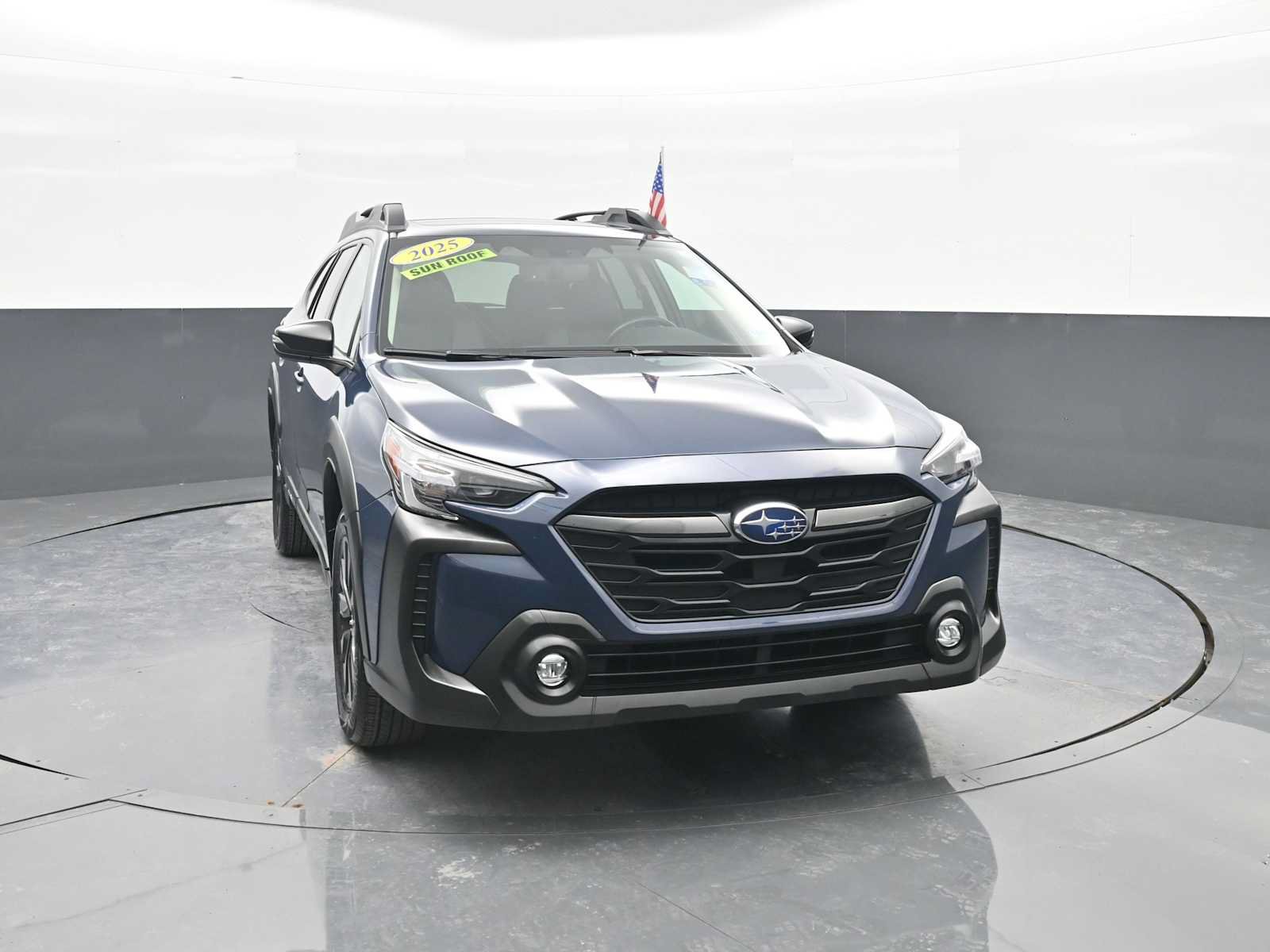Used 2025 Subaru Outback Onyx Edition AWD/4WD image 2
