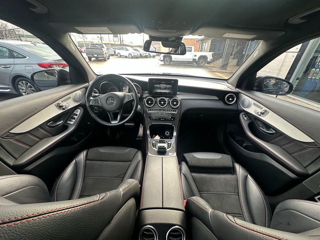 Used 2019 Mercedes-Benz GLC 43 AMG 4MATIC image 2