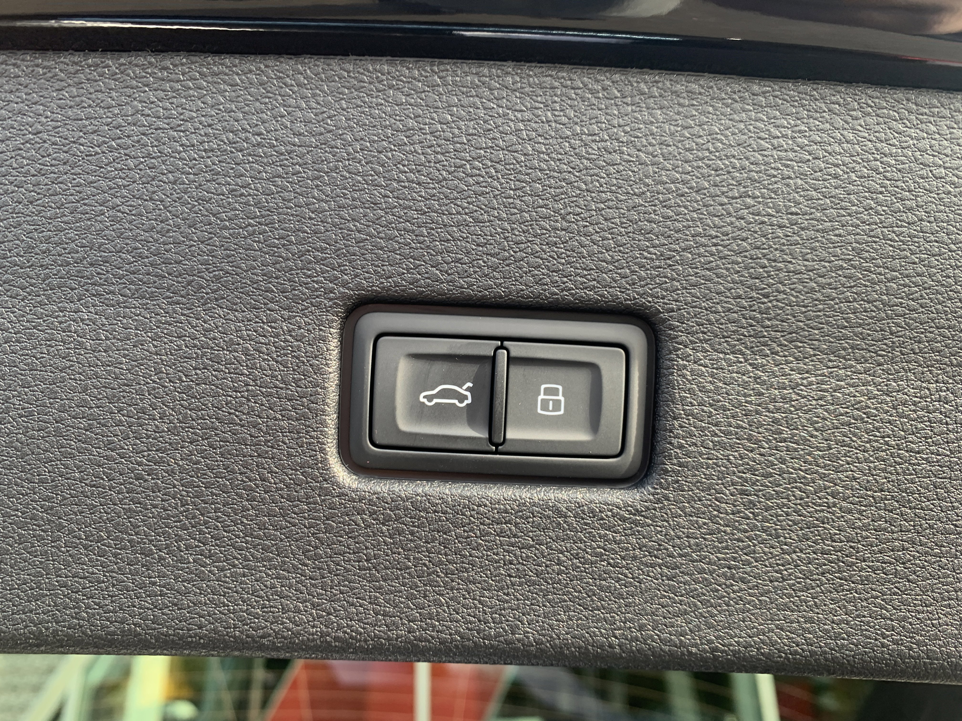 New 2026 Audi SQ8 Premium Plus image 54