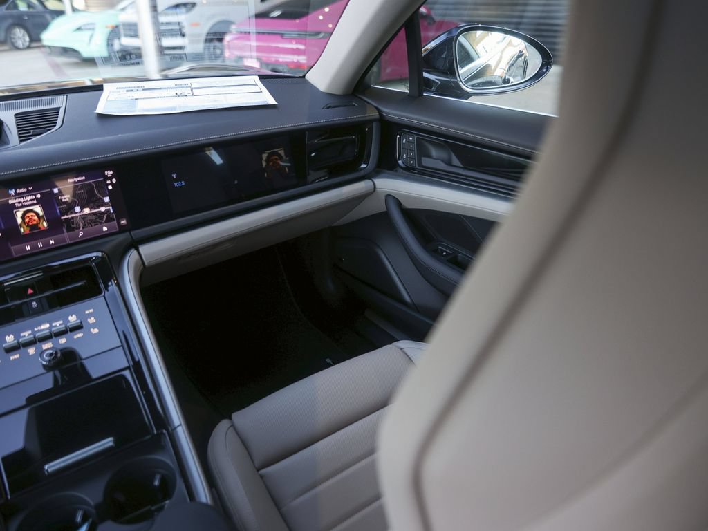 New 2026 Porsche Panamera 4 AWD/4WD image 33