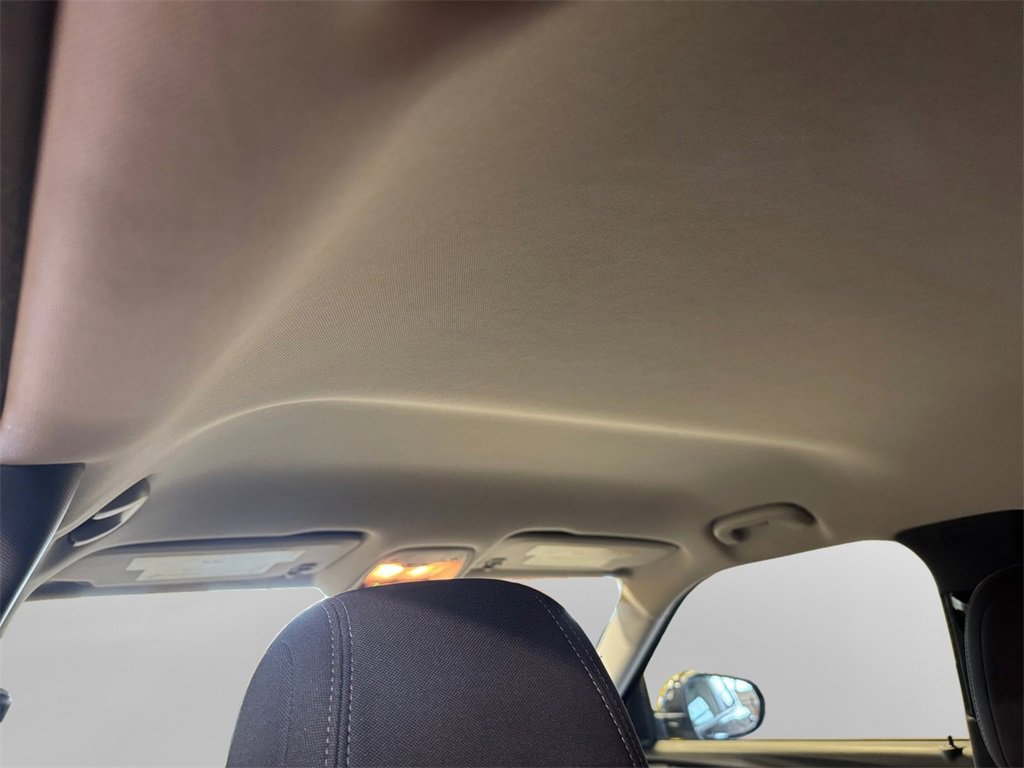 Used 2021 Chevrolet TrailBlazer LT w/ Convenience Package image 23