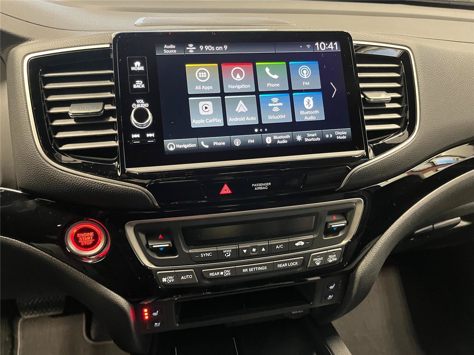 New 2026 Honda Ridgeline Black Edition image 4