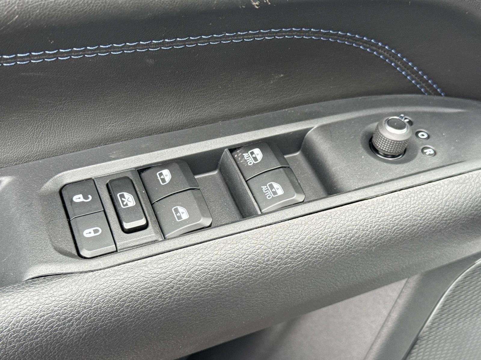 New 2026 Jeep Compass Latitude AWD/4WD image 15