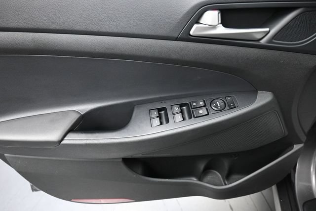 Used 2020 Hyundai Tucson SEL w/ Cargo Package FWD image 13