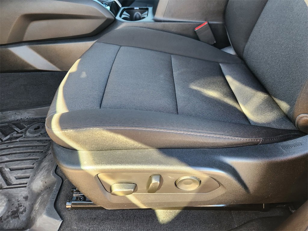 Used 2024 Chevrolet Colorado Trail Boss w/ Technology Package image 23