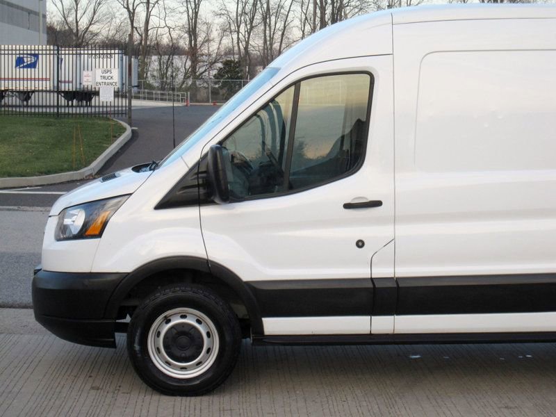 Used 2019 Ford Transit 250 148 Medium Roof image 5