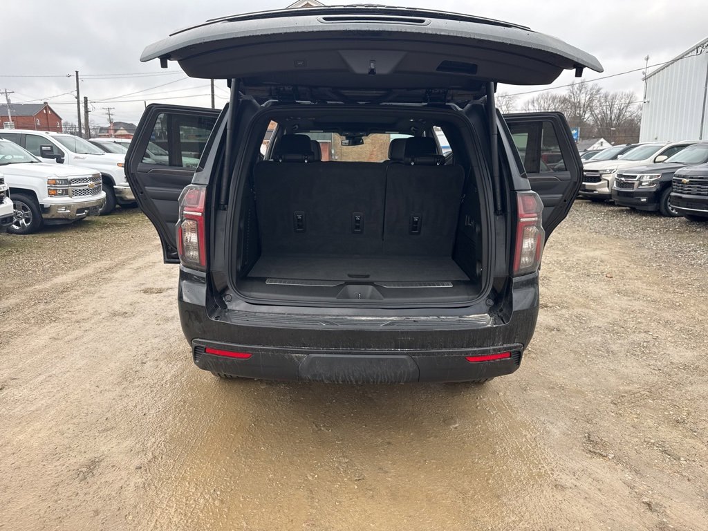 Used 2023 Chevrolet Tahoe Z71 w/ Luxury Package image 34