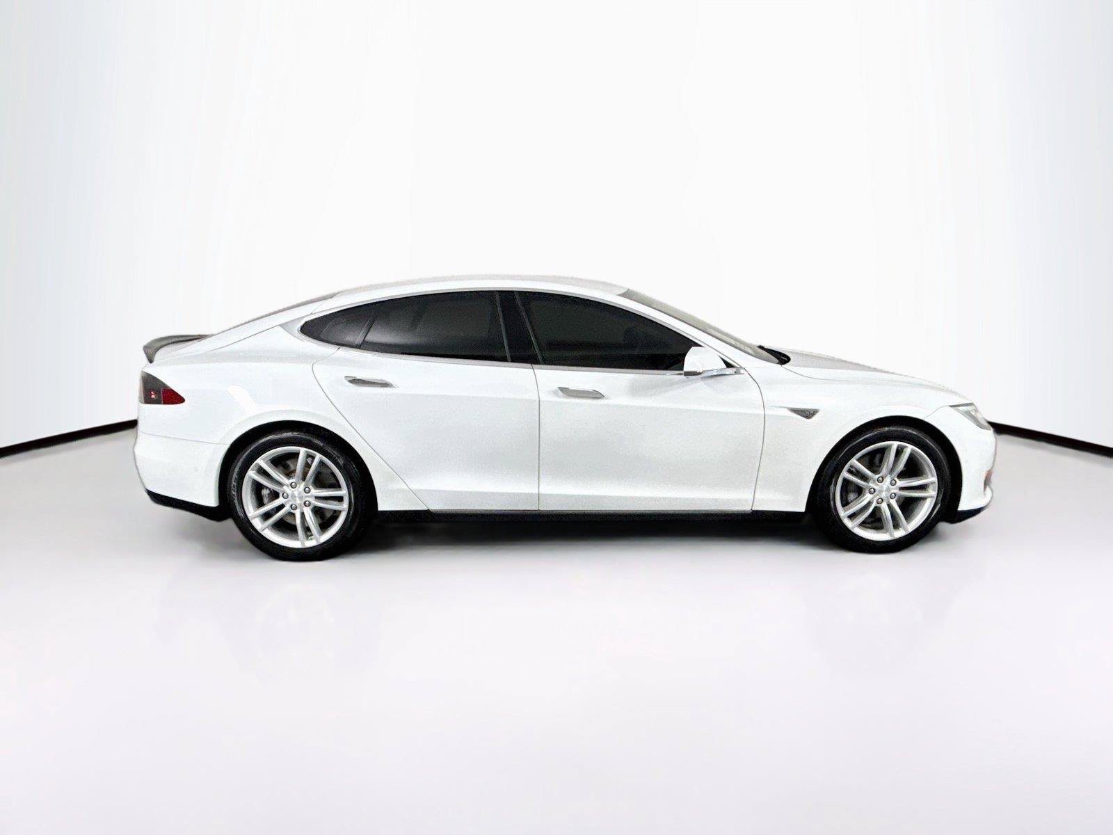 Used 2015 Tesla Model S 70D AWD/4WD image 11