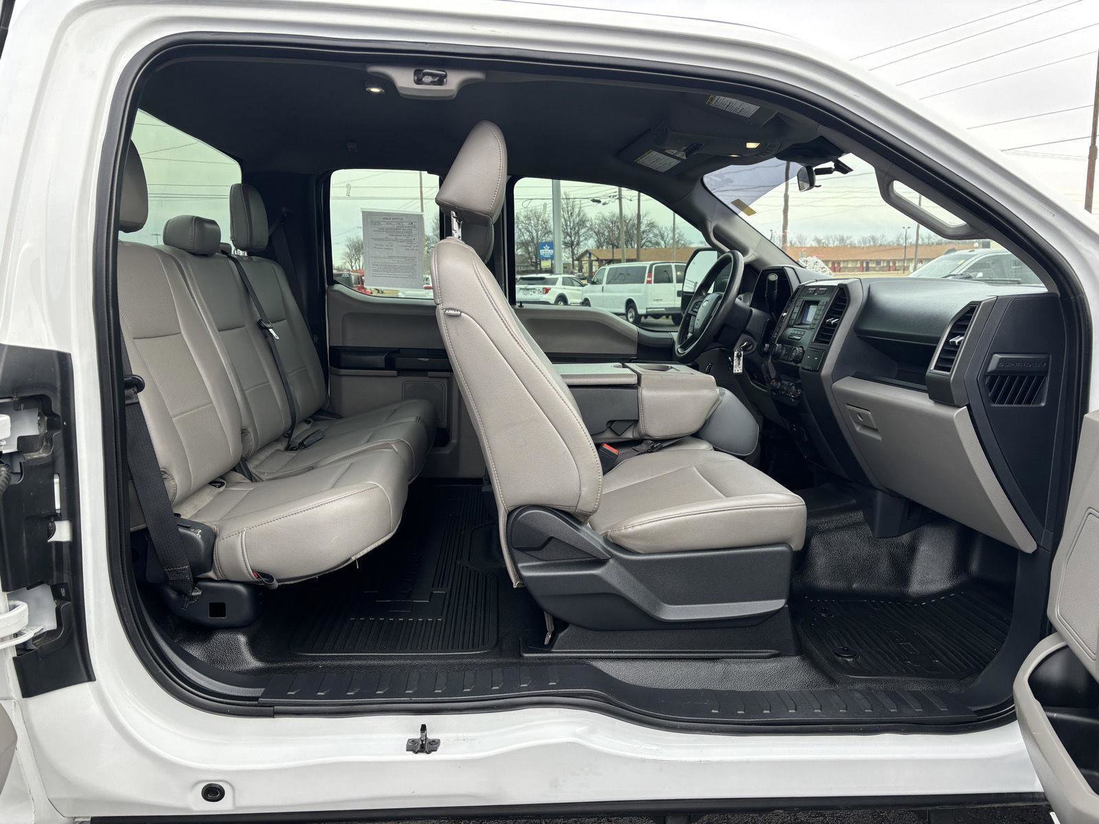 Used 2022 Ford F350 XL w/ Power Equipment Group image 11