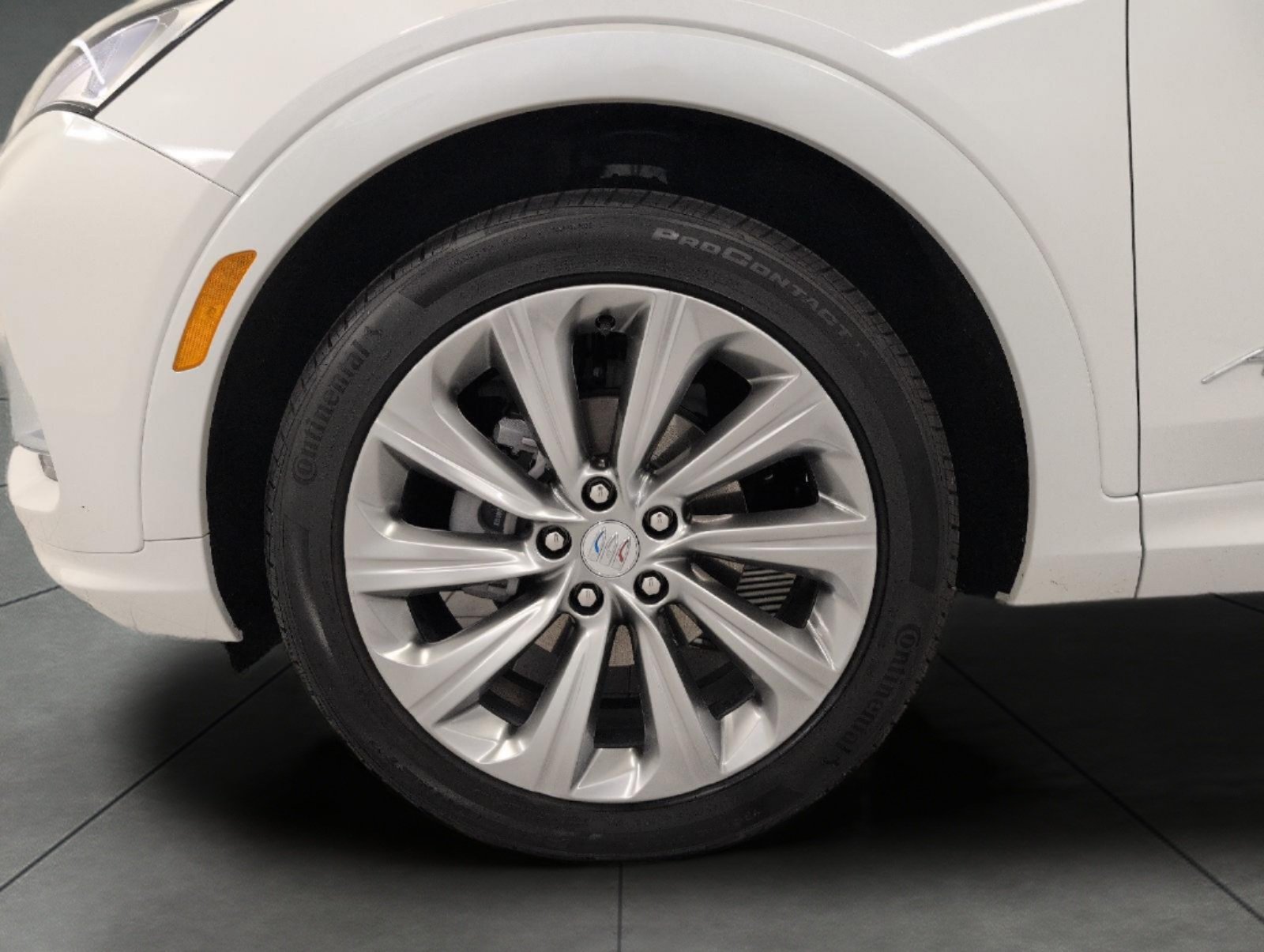 Certified 2024 Buick Envista Avenir FWD image 3