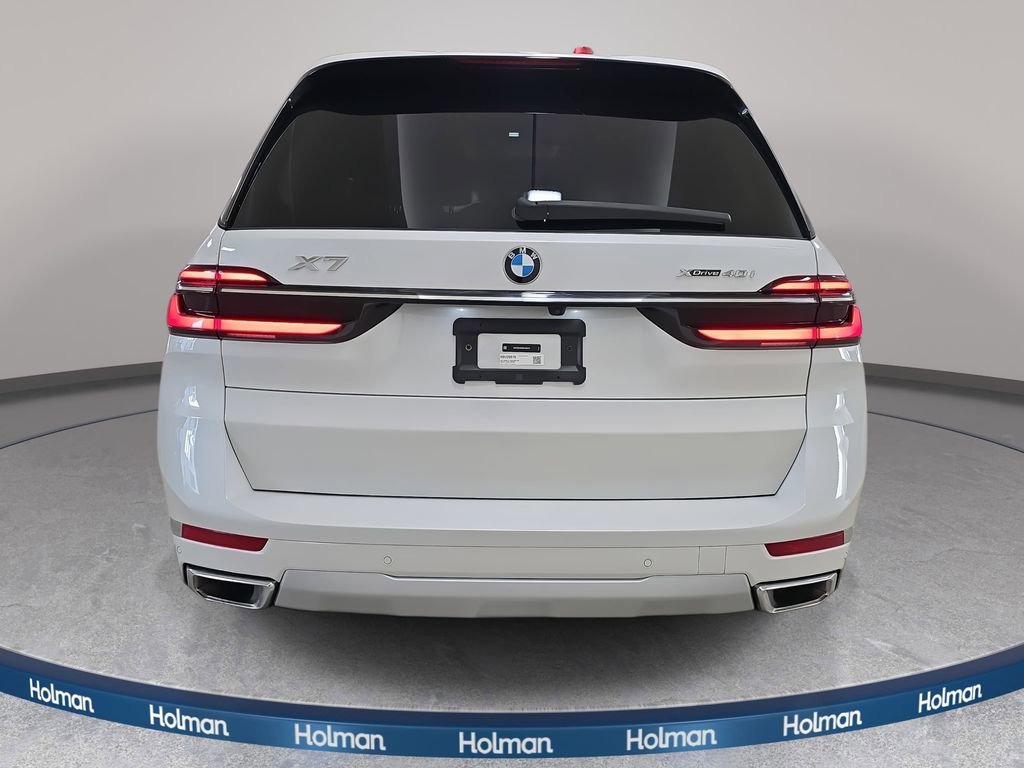 Certified 2024 BMW X7 xDrive40i image 7