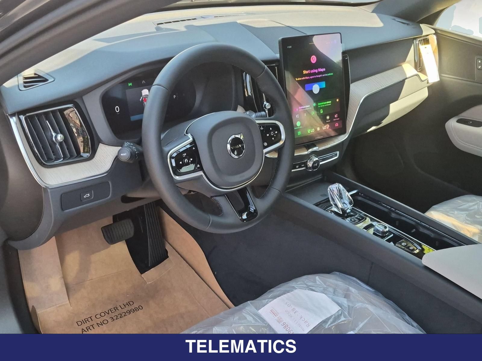New 2027 Volvo XC60 B5 Core AWD/4WD image 11