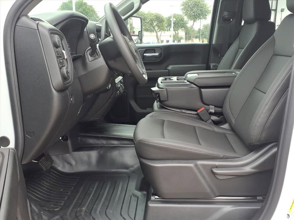 New 2026 Chevrolet Silverado 2500 W/T w/ WT Convenience Package AWD/4WD image 16