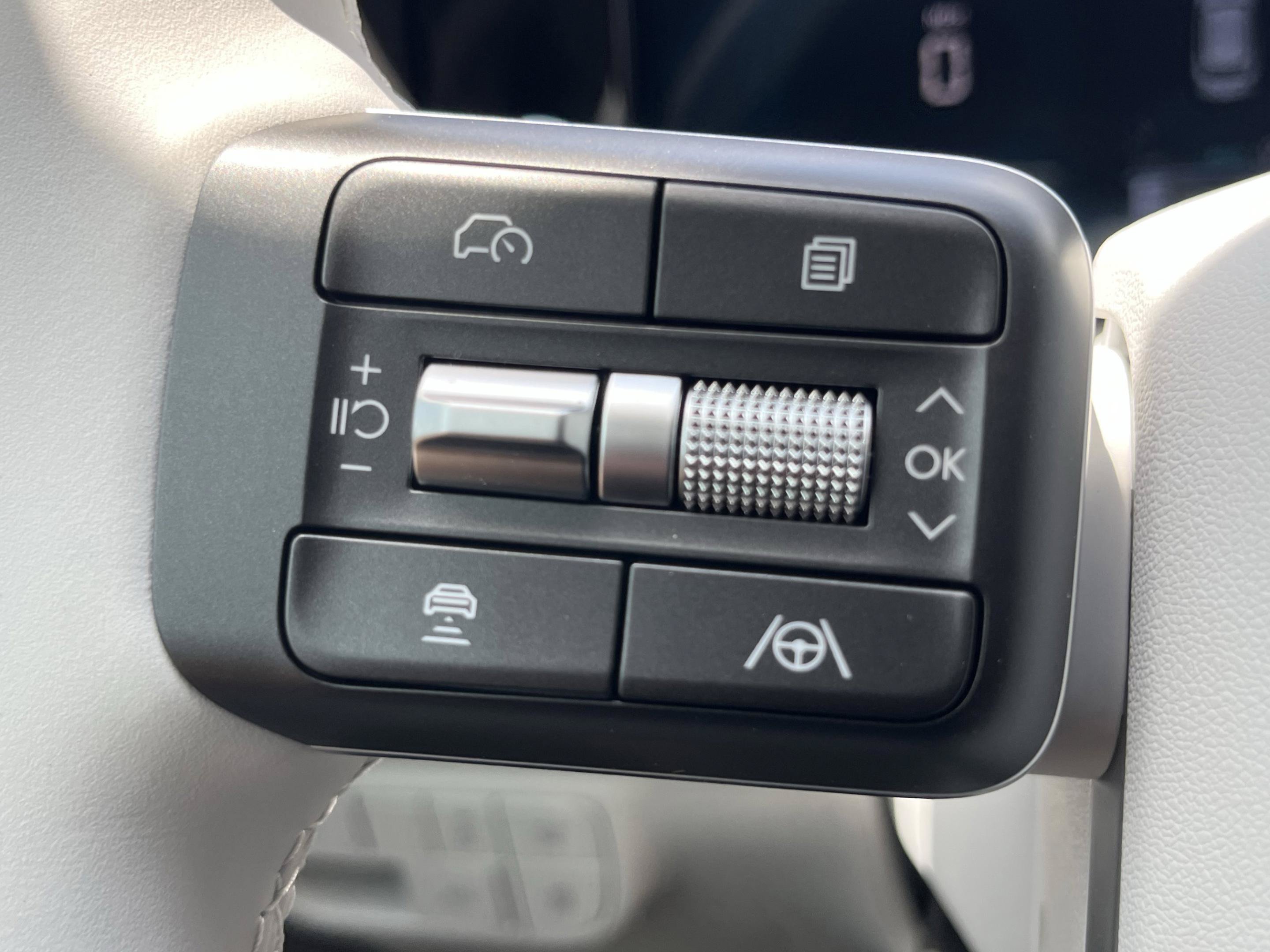 New 2026 Hyundai Palisade SE FWD image 24
