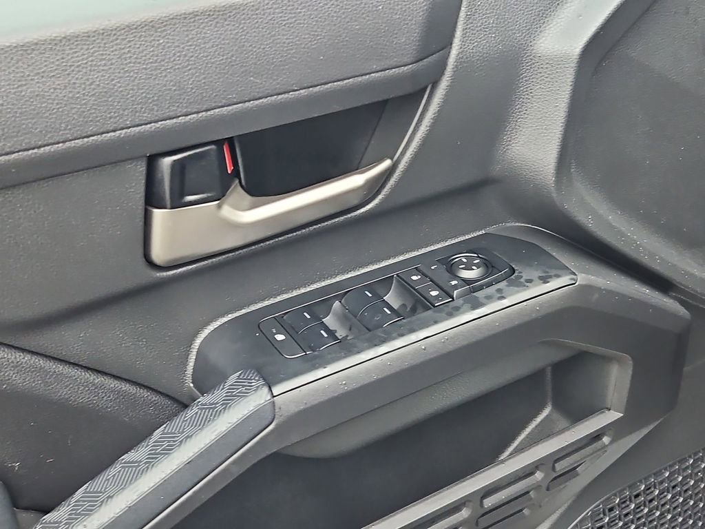 Used 2024 Toyota Tacoma TRD Off-Road image 11