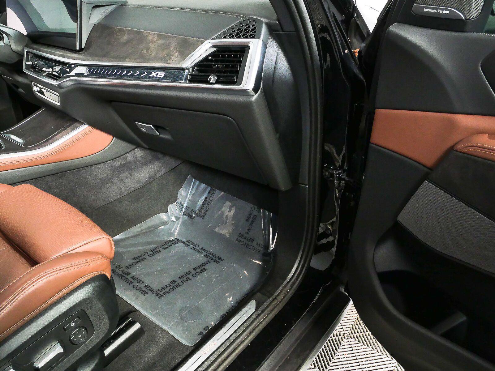Used 2024 BMW X5 xDrive40i w/ Premium Package AWD/4WD image 27