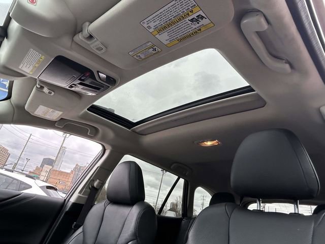 Used 2022 Subaru Outback Limited image 15