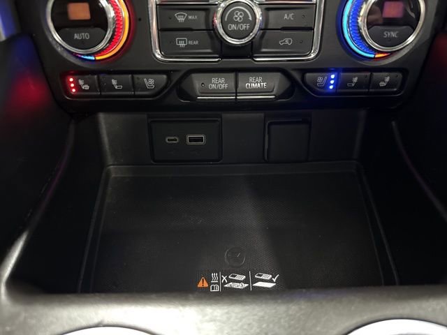 Used 2021 GMC Yukon XL SLT w/ SLT Luxury Plus Package image 9