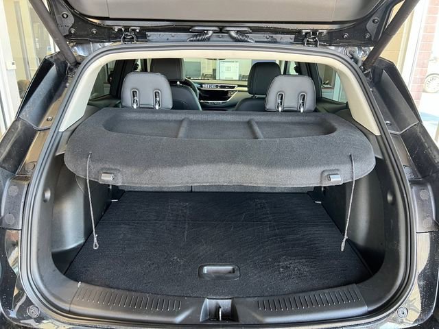 Used 2023 Buick Encore GX Select w/ Sport Touring Package FWD image 14