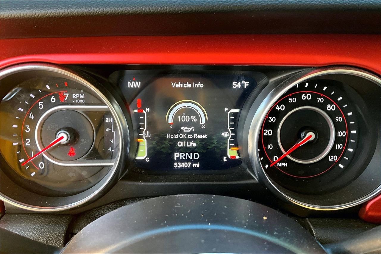Used 2021 Jeep Wrangler Unlimited Rubicon image 12