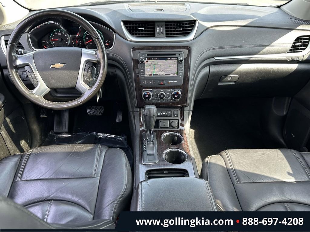 Used 2017 Chevrolet Traverse LT FWD image 12
