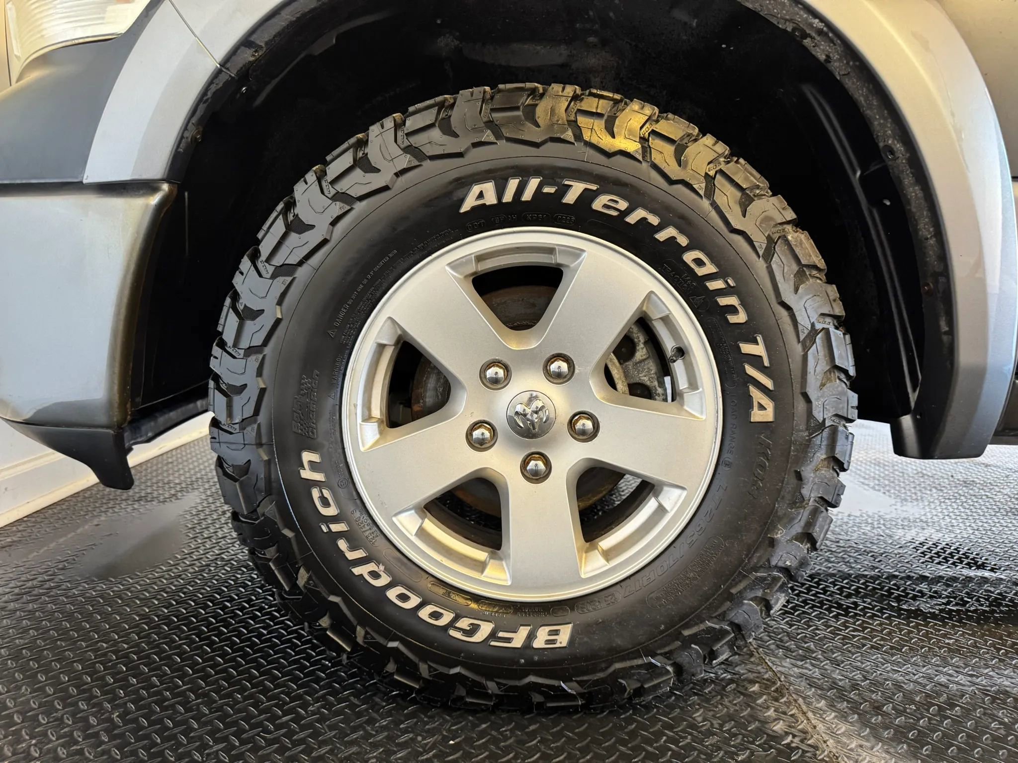 Used 2012 RAM 1500 Outdoorsman image 32