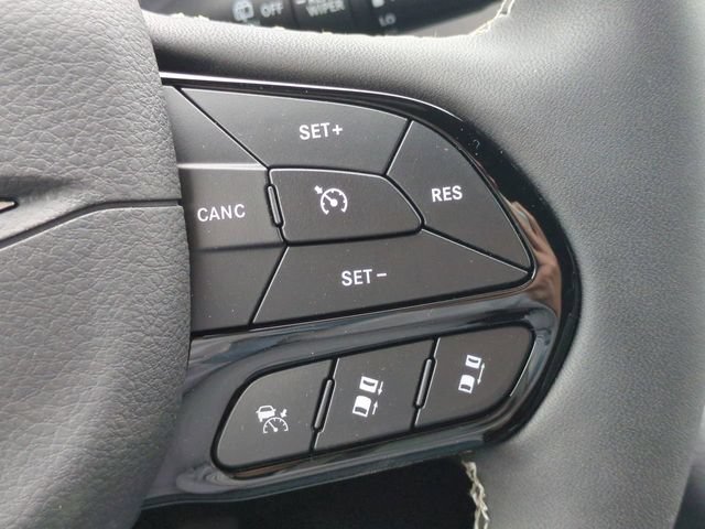 New 2027 Chrysler Pacifica Limited FWD image 27