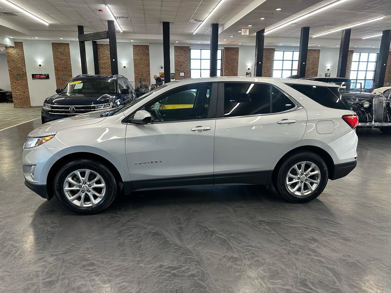 Used 2021 Chevrolet Equinox LT image 8