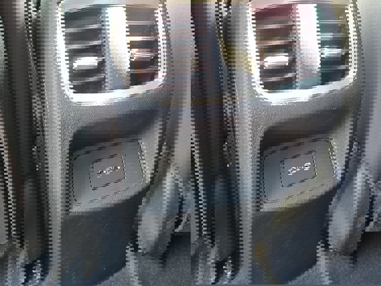 Certified 2023 Acura RDX FWD w/ Technology Package image 9